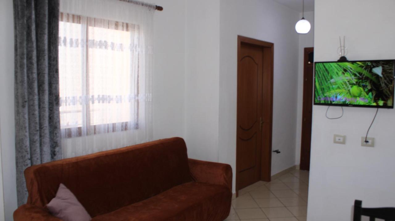 Deni'S Family Apartment In New Blvd Тирана Екстер'єр фото