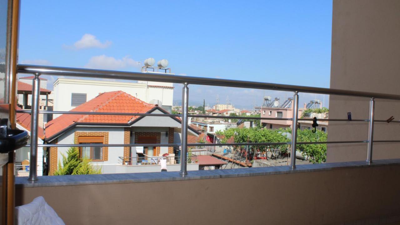 Deni'S Family Apartment In New Blvd Тирана Екстер'єр фото