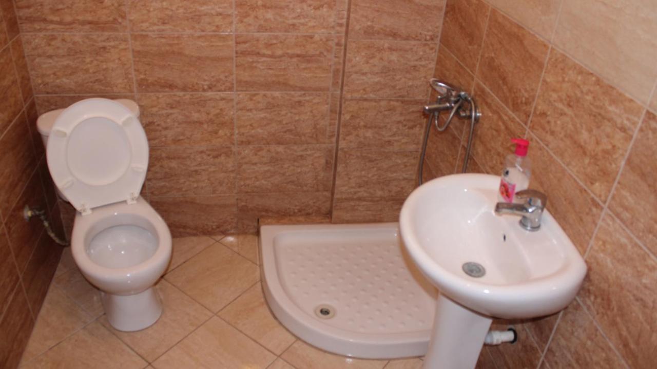 Deni'S Family Apartment In New Blvd Тирана Екстер'єр фото